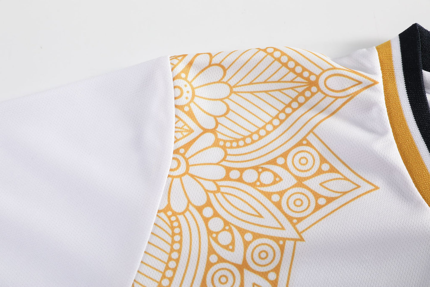 RONALDO #7 MADRID SPECIAL SNAKE EDITION SOCCER KIT