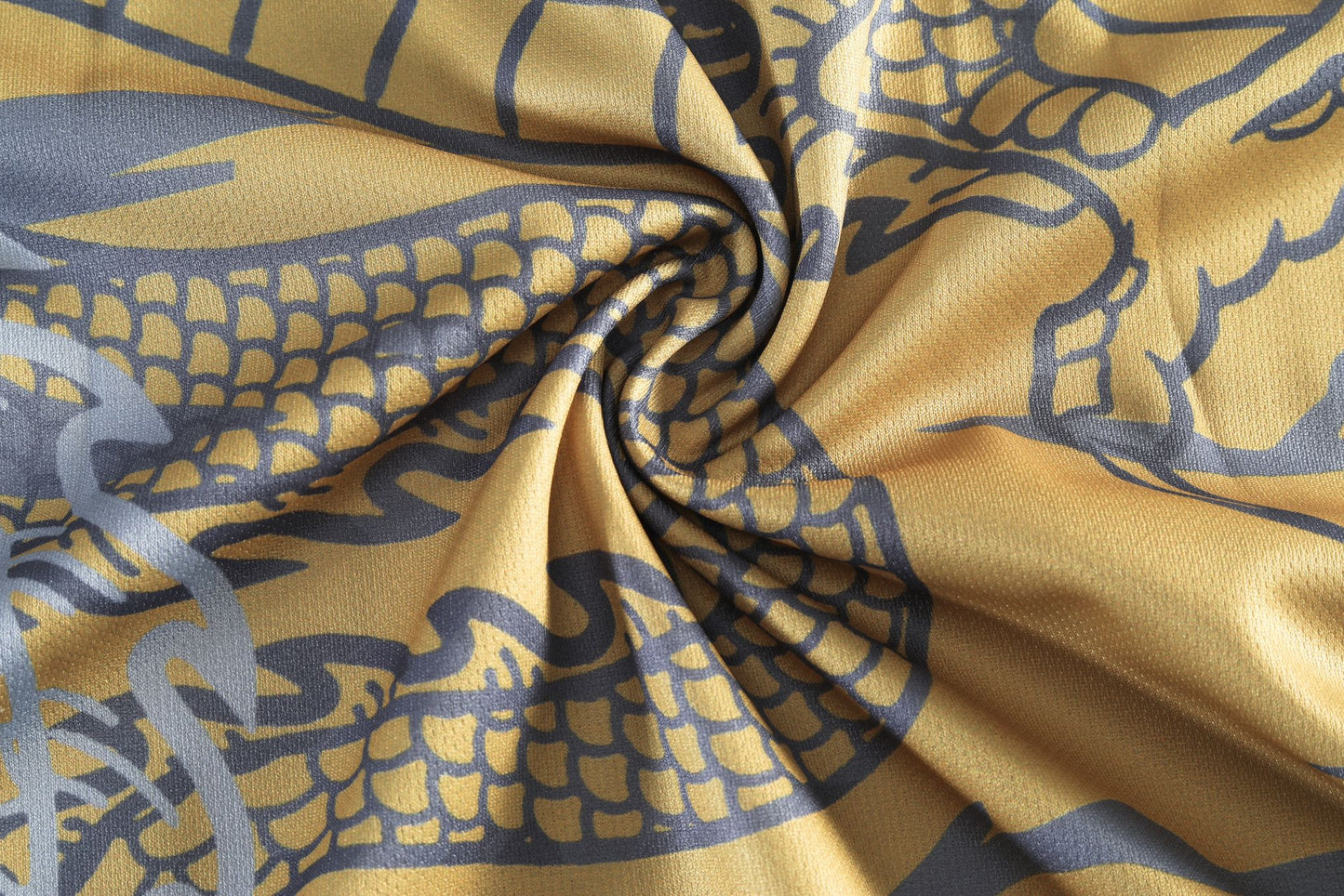 RONALDO #7 MADRID GOLDEN DRAGON EDITION SOCCER KIT