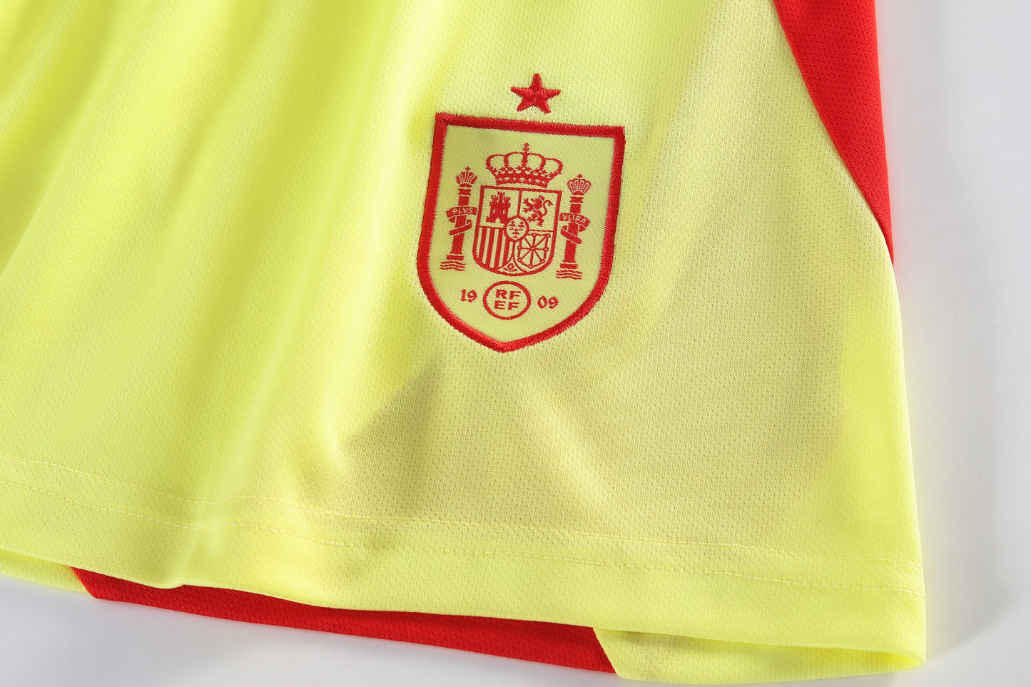 LAMINE YAMAL #19 SPAIN AWAY 24-25 SOCCER KIT
