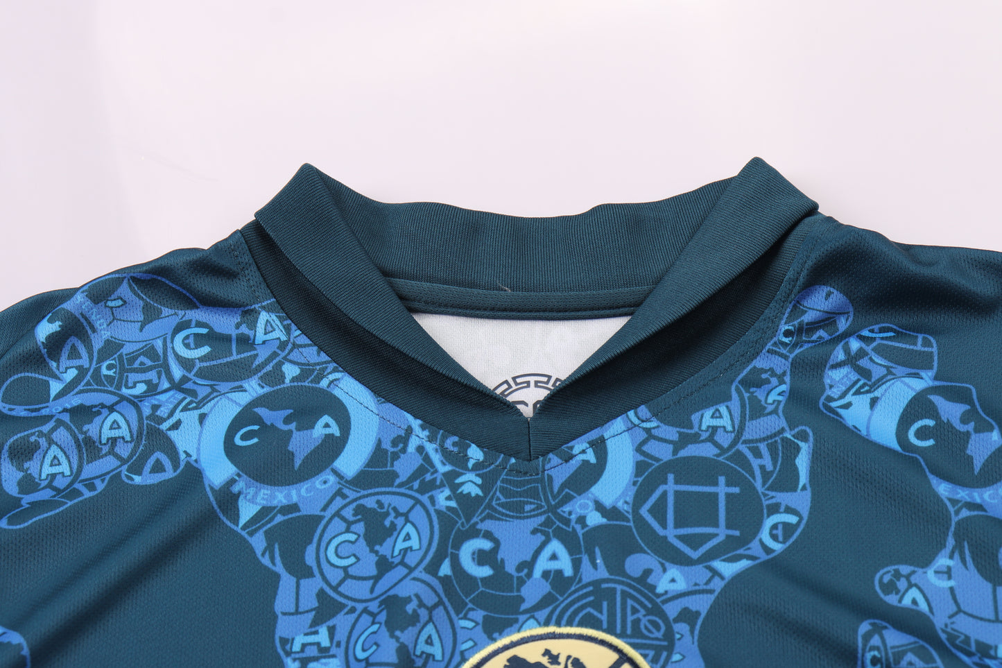 AMERICA AWAY 24 - 25 SOCCER KIT