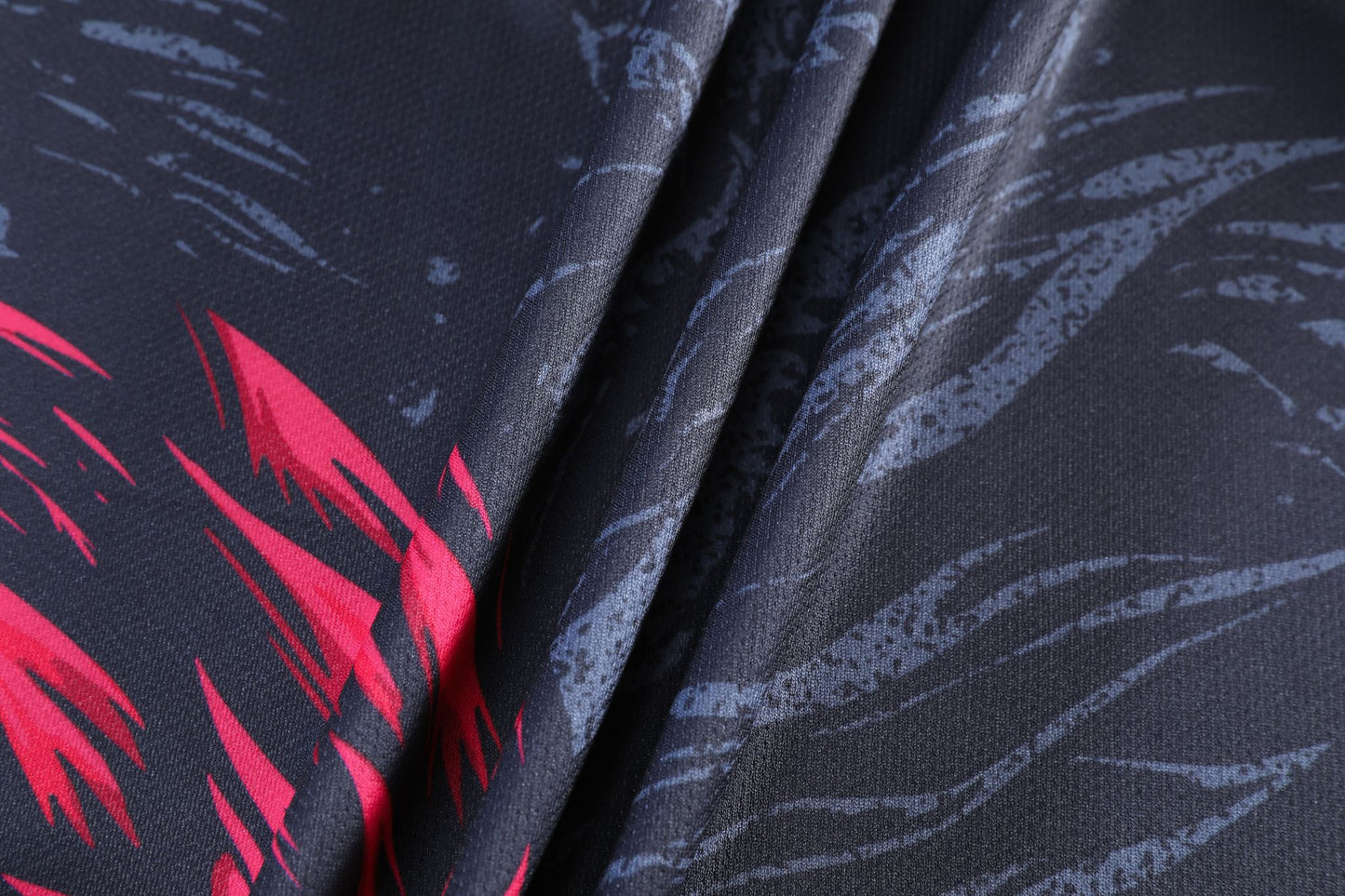 RONALDO #7 MADRID RED DRAGON EDITION SOCCER KIT