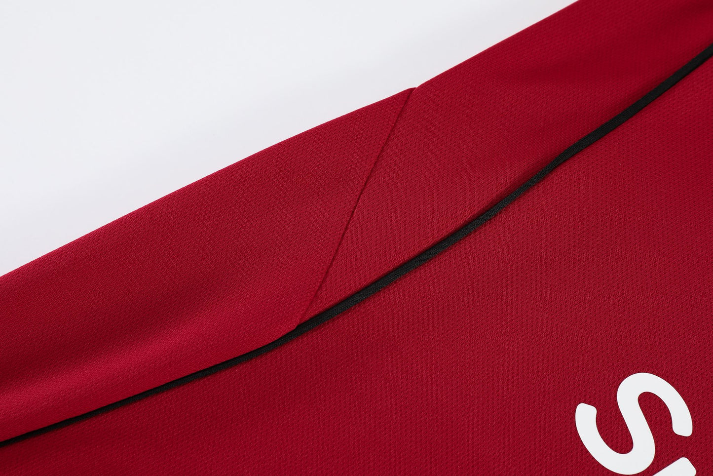 FERNANDES #8 MAN UTD HOME 25-26 SOCCER KIT