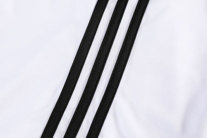 FERNANDES #8 MAN UTD HOME 25-26 SOCCER KIT