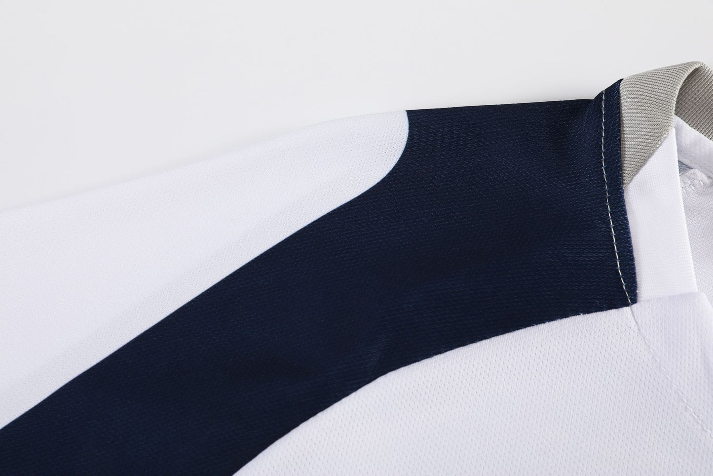 SON #7 TOTTENHAM HOME 25-26 SOCCER KIT