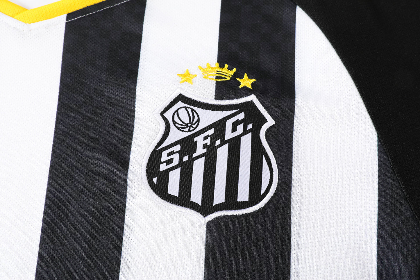 NEYMAR #10 SANTOS F.C AWAY 25-26 SOCCER KIT