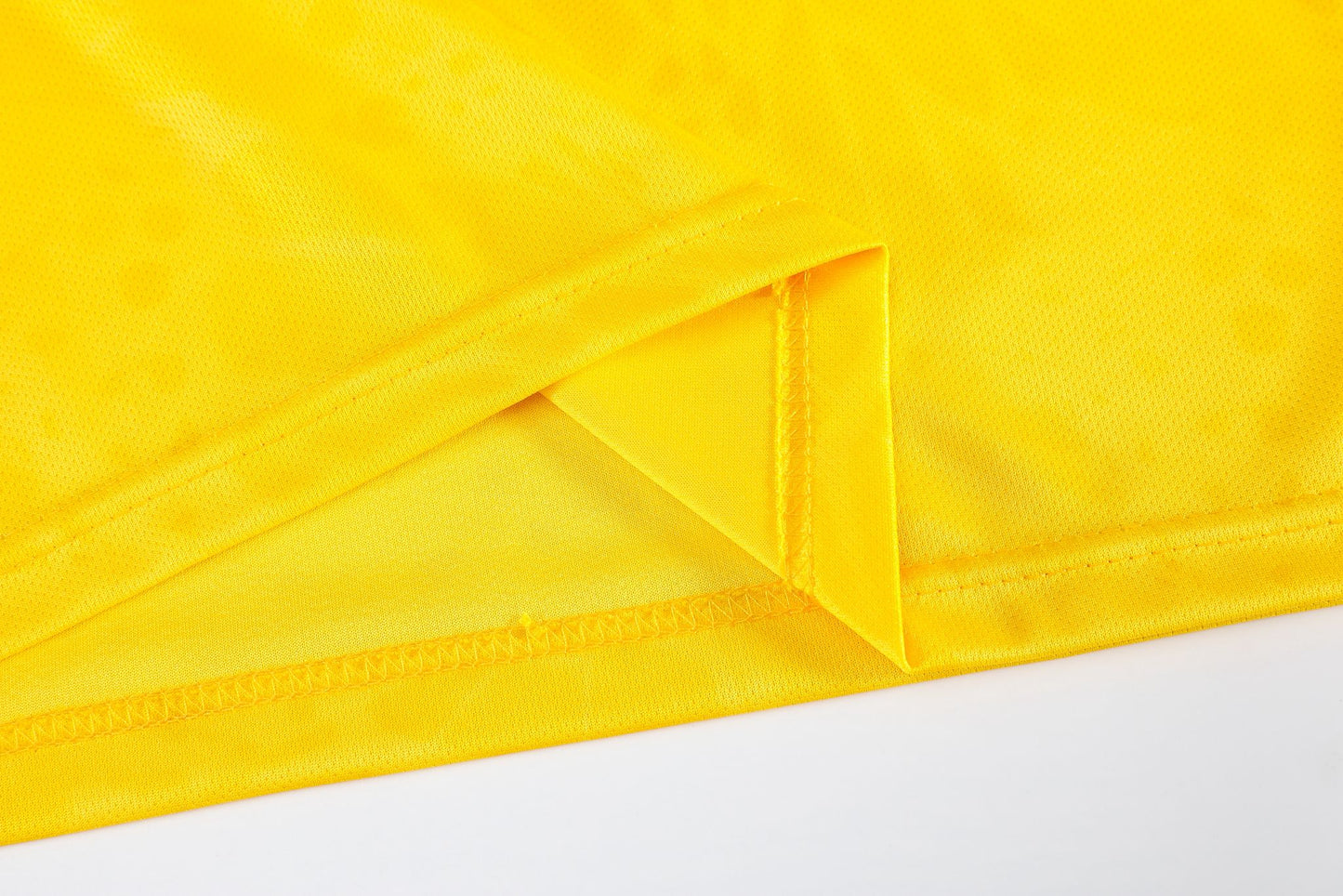 COLOMBIA HOME 2026 SOCCER KIT