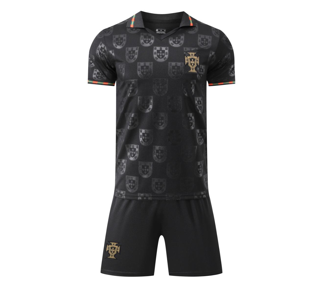 RONALDO #7 PORTUGAL BLACK 26-27 SOCCER KIT