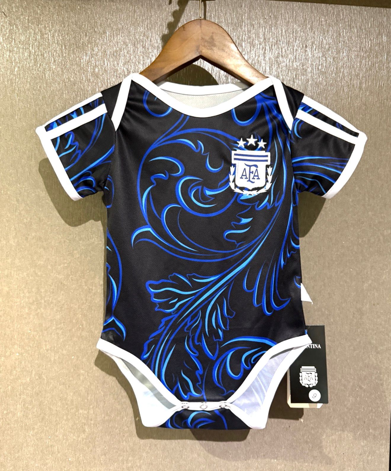 MESSI #10 ARGENTINA AWAY ONESIES 26-27